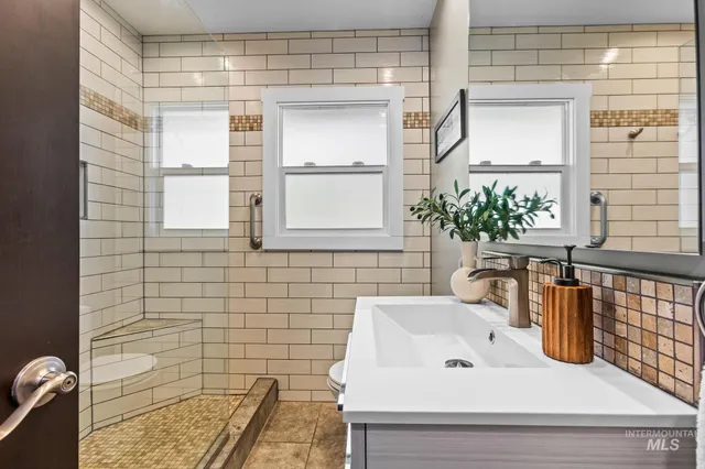 $853,500 | 300 West Ofarrell Street, Boise, ID 83702