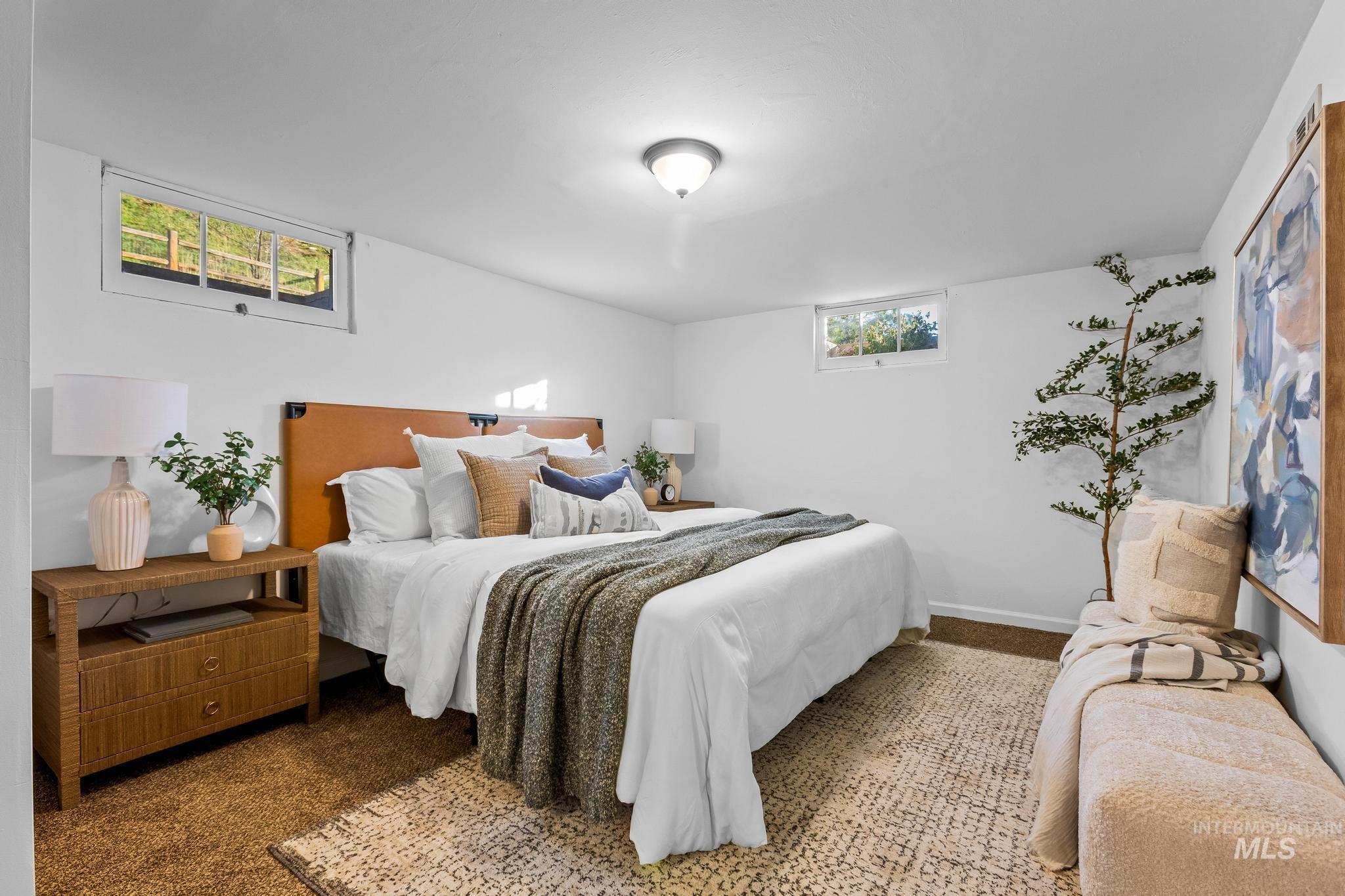 300 West Ofarrell Street Boise, ID 83702 - Photo 30 of 50 View of carpeted bedroom