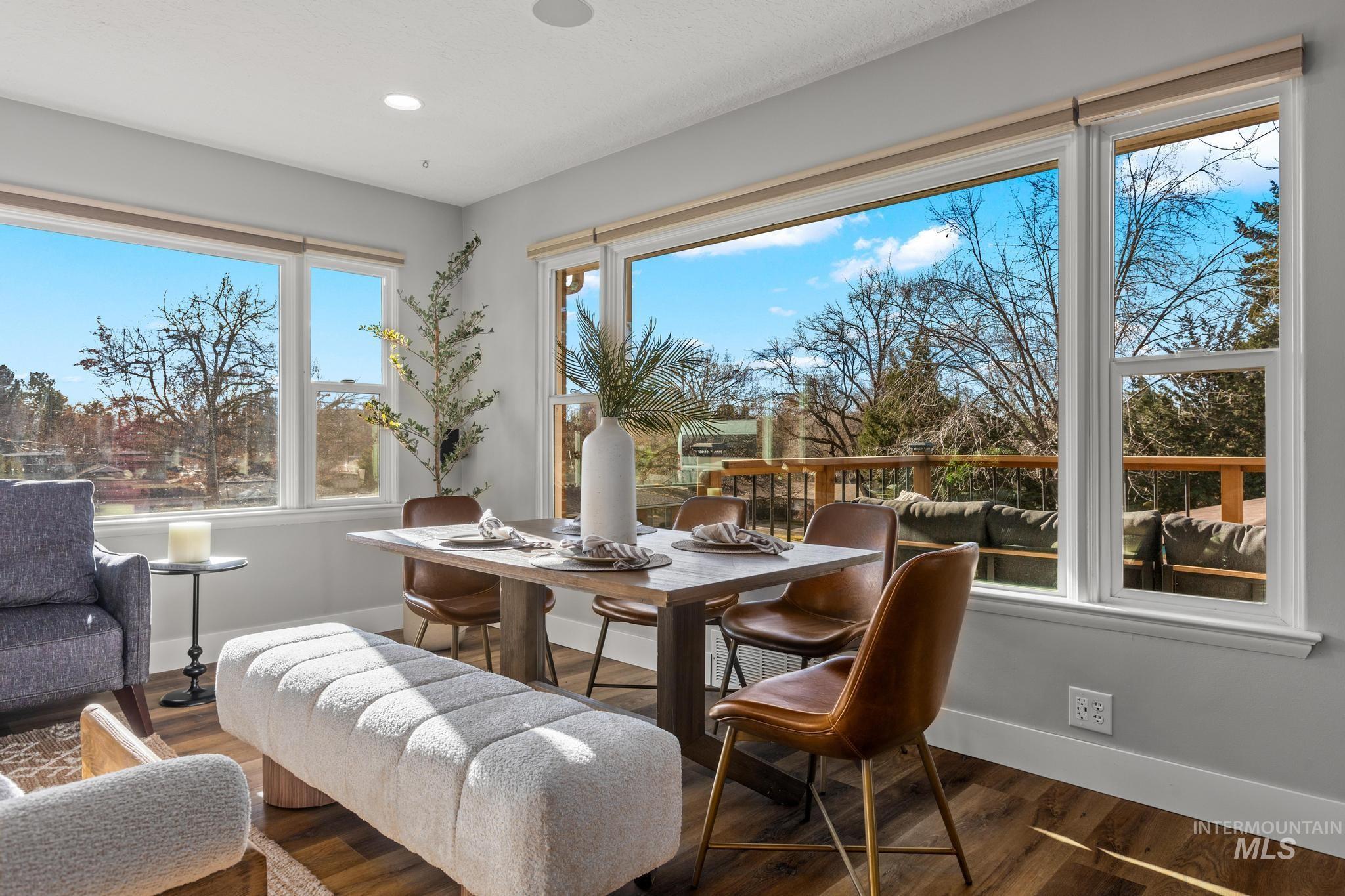 300 West Ofarrell Street Boise, ID 83702 - Photo 3 of 50 View of sunroom