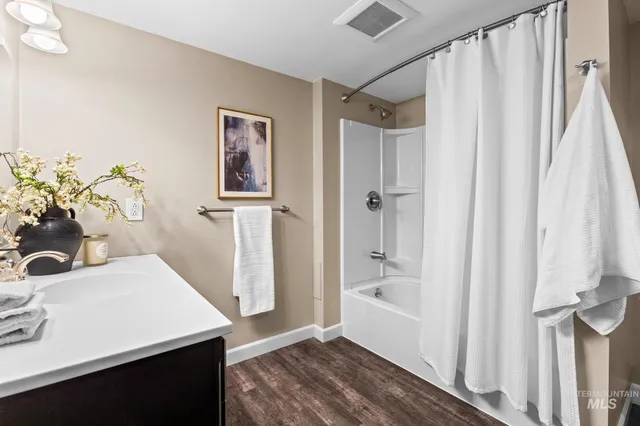 $853,500 | 300 West Ofarrell Street, Boise, ID 83702