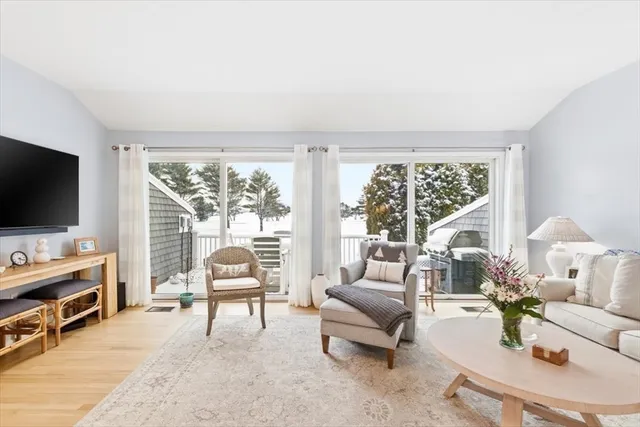 $1,200,000 | 40 Driftway, Unit 27, Scituate, MA 02066