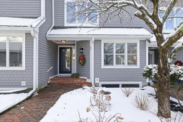 $1,200,000 | 40 Driftway, Unit 27, Scituate, MA 02066