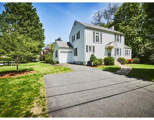 20 Wilson Street Wellesley, MA 02482 - Photo 2 of 19