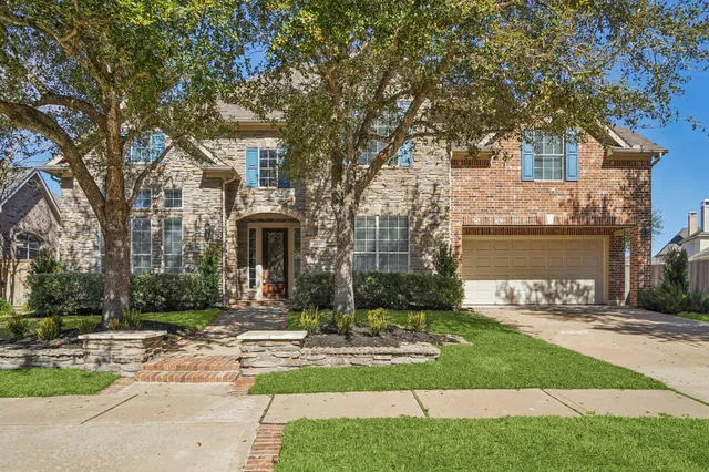 $650,000 | 18610 Partners Voice Drive, Cypress, TX 77433