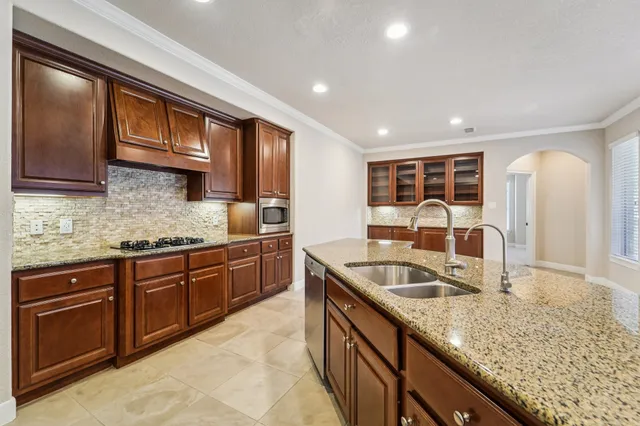 $650,000 | 18610 Partners Voice Drive, Cypress, TX 77433