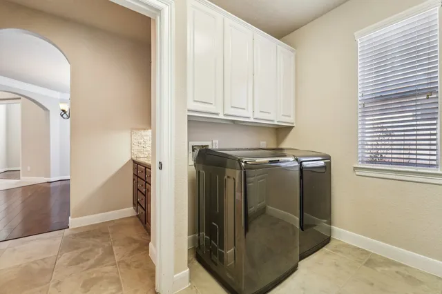 $650,000 | 18610 Partners Voice Drive, Cypress, TX 77433