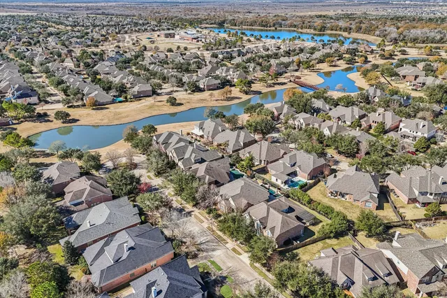 $650,000 | 18610 Partners Voice Drive, Cypress, TX 77433