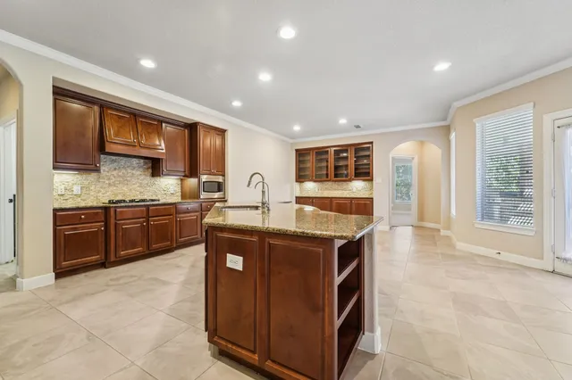 $650,000 | 18610 Partners Voice Drive, Cypress, TX 77433