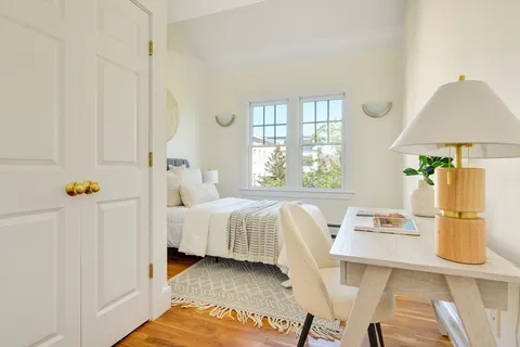 $945,000 | 411 Norfolk Street, Unit 2A, Somerville, MA 02143