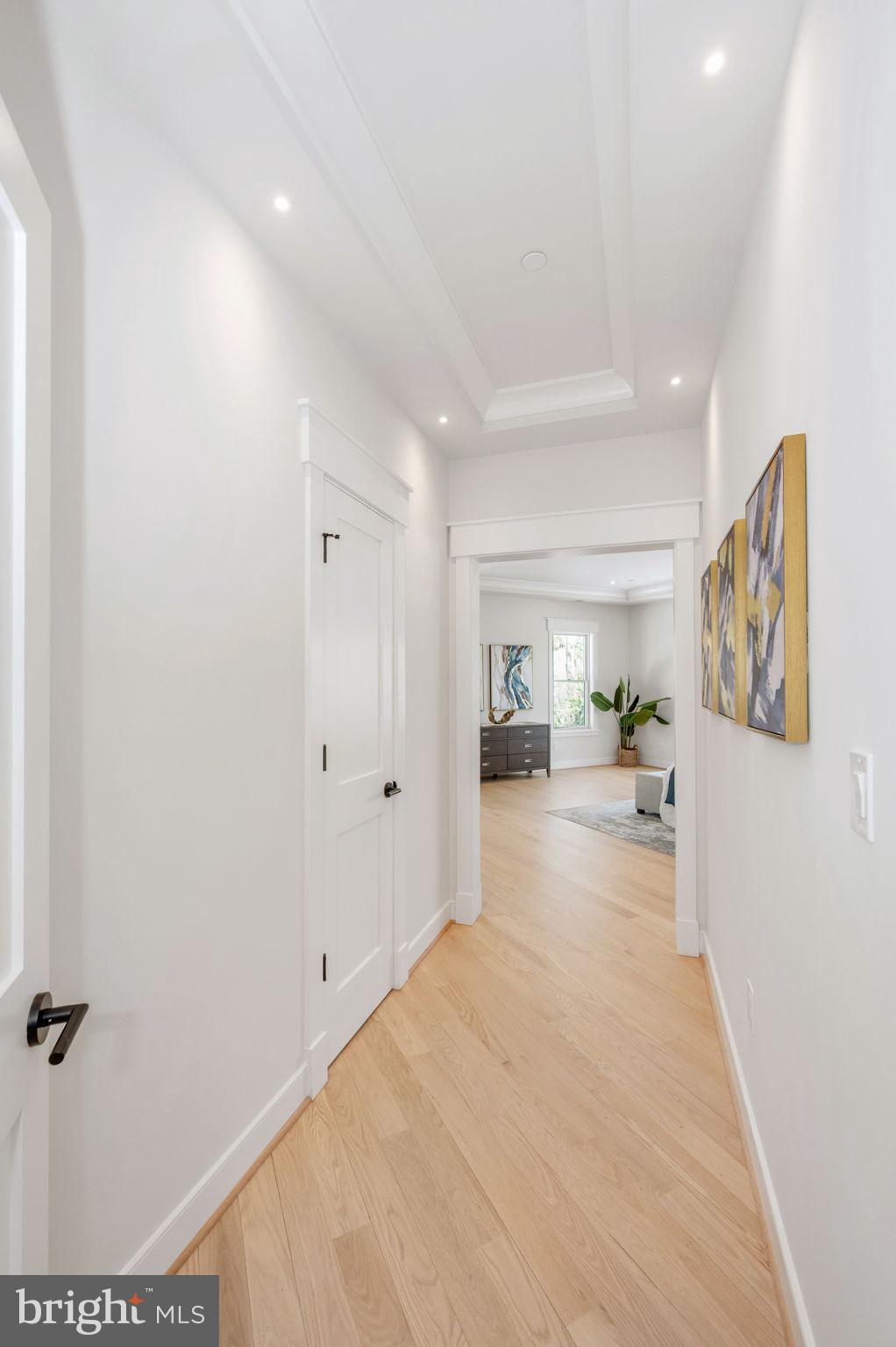 5511 Pollard Road Bethesda, MD 20816 - Photo 37 of 54 Primary Bedroom Entrance