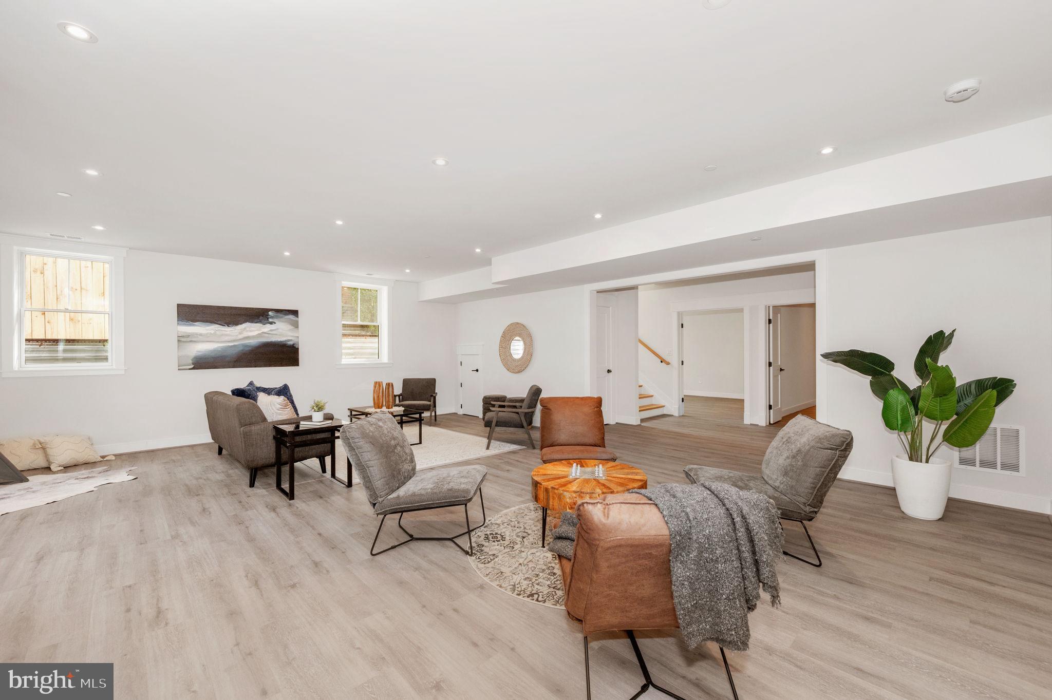 5511 Pollard Road Bethesda, MD 20816 - Photo 48 of 54 Basement Living Room