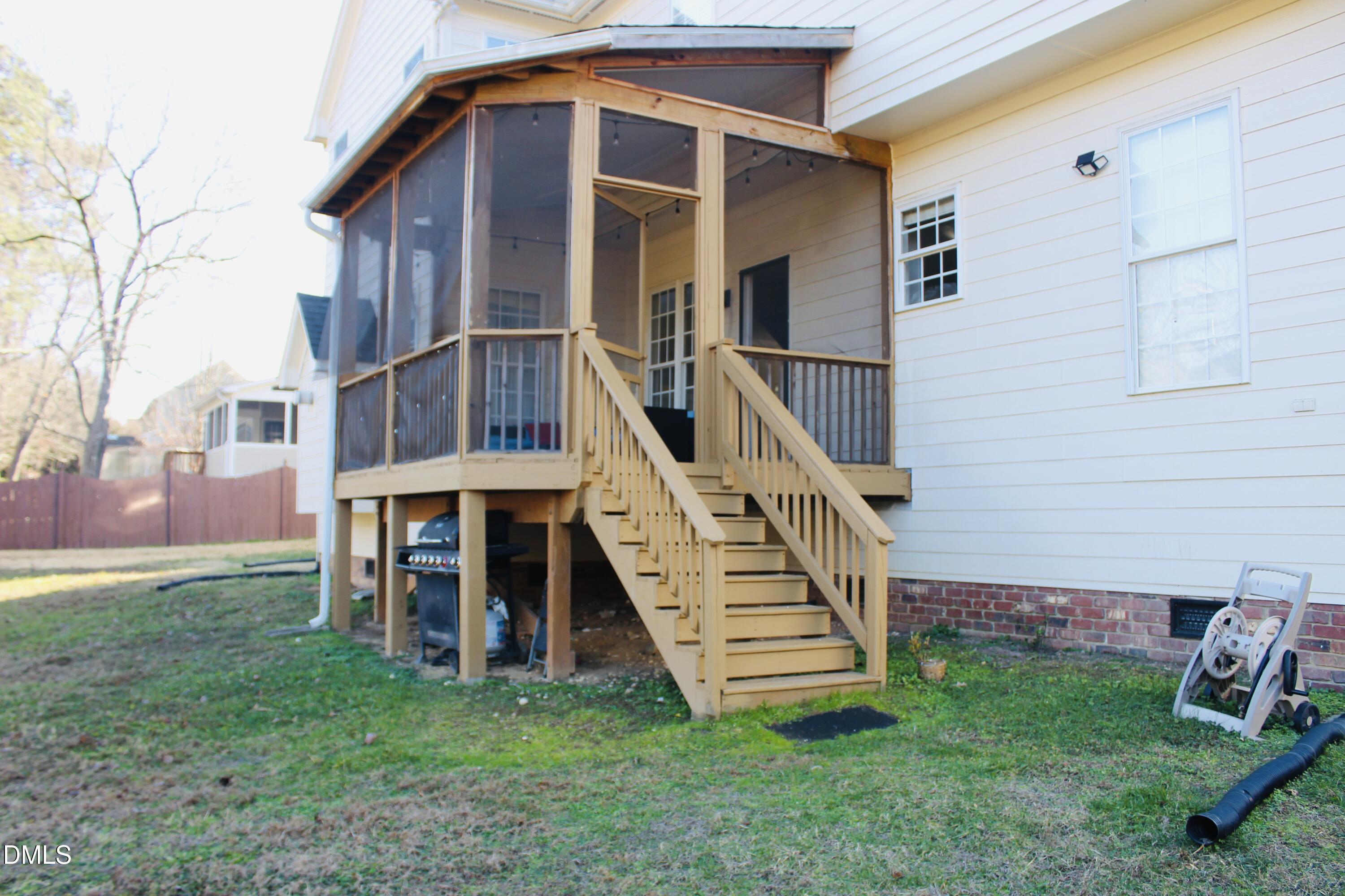 1517 Wood Spring Court Raleigh, NC 27614 - Photo 26 of 27 IMG_8057