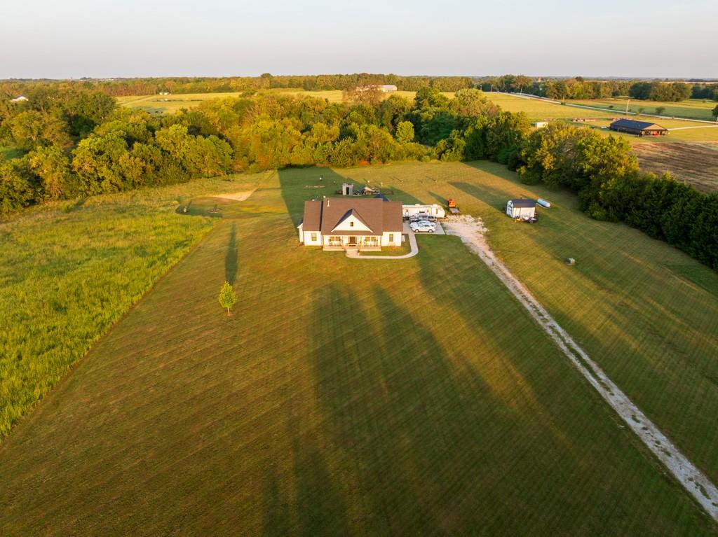 22010 South Excelsior Road Harrisonville, MO 64701 - Photo 4 of 63 Gallery Image 4