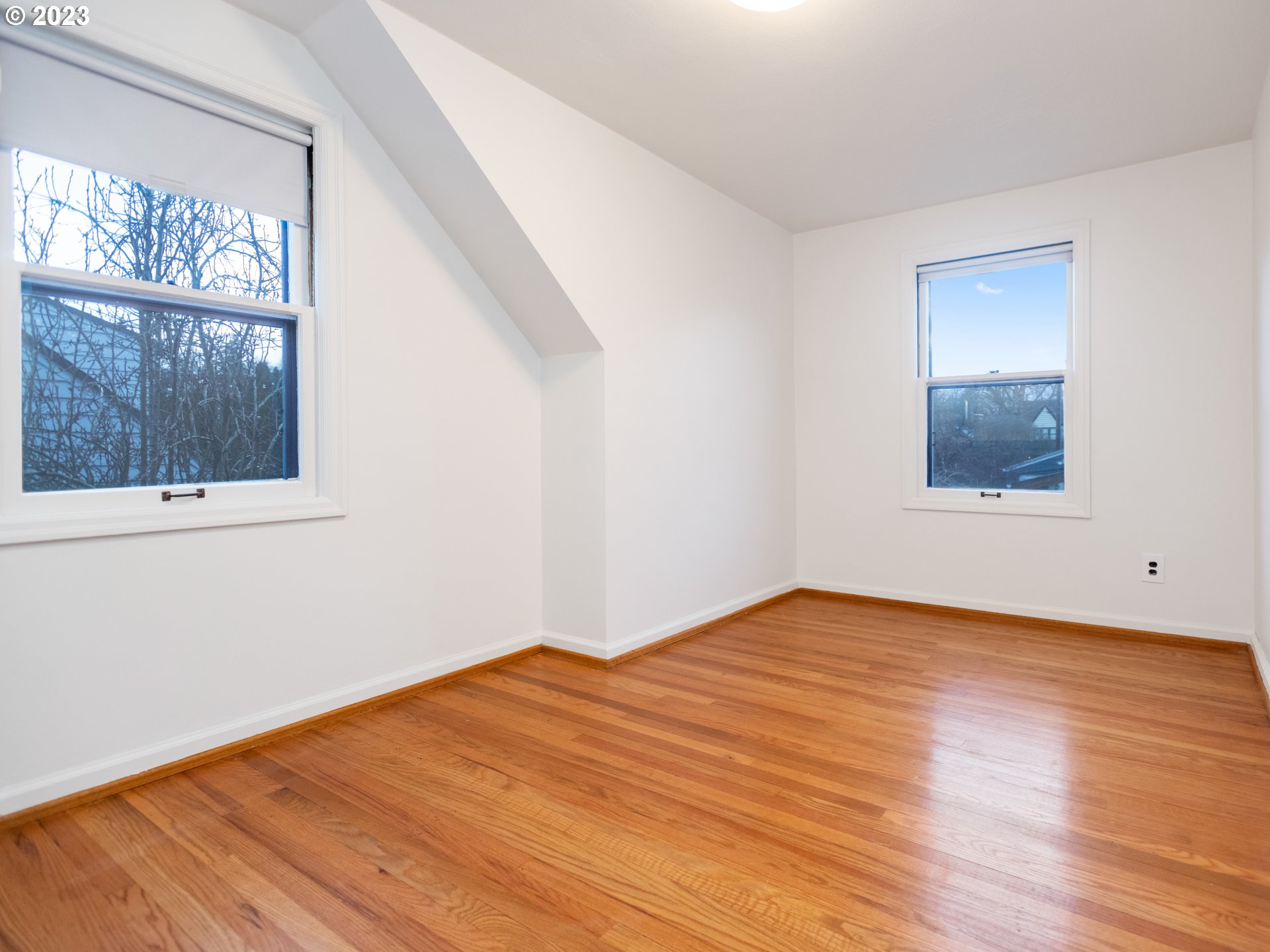 7825 Southeast Reed College Place Portland, OR 97202 - Photo 23 of 27 Gallery Image 23