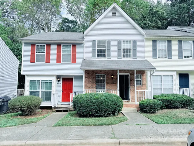 $1,395 | 6425 Windsor Gate Lane, Charlotte, NC 28215