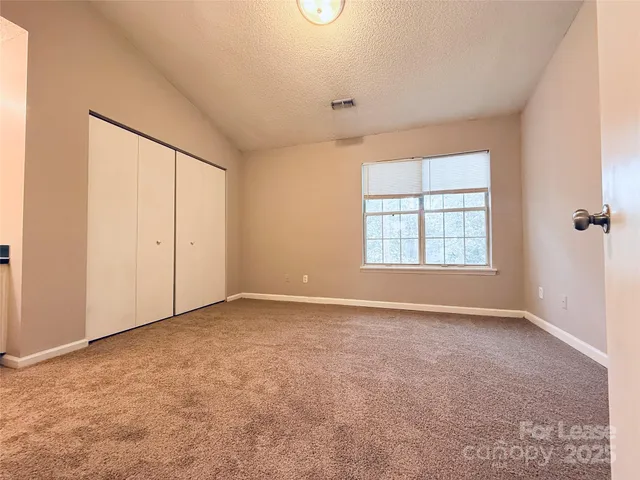 $1,395 | 6425 Windsor Gate Lane, Charlotte, NC 28215