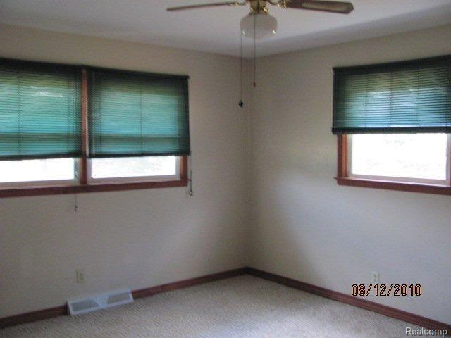 253 East Barnes Road Fostoria, MI 48435 - Photo 5 of 9 7 Bedroom 1