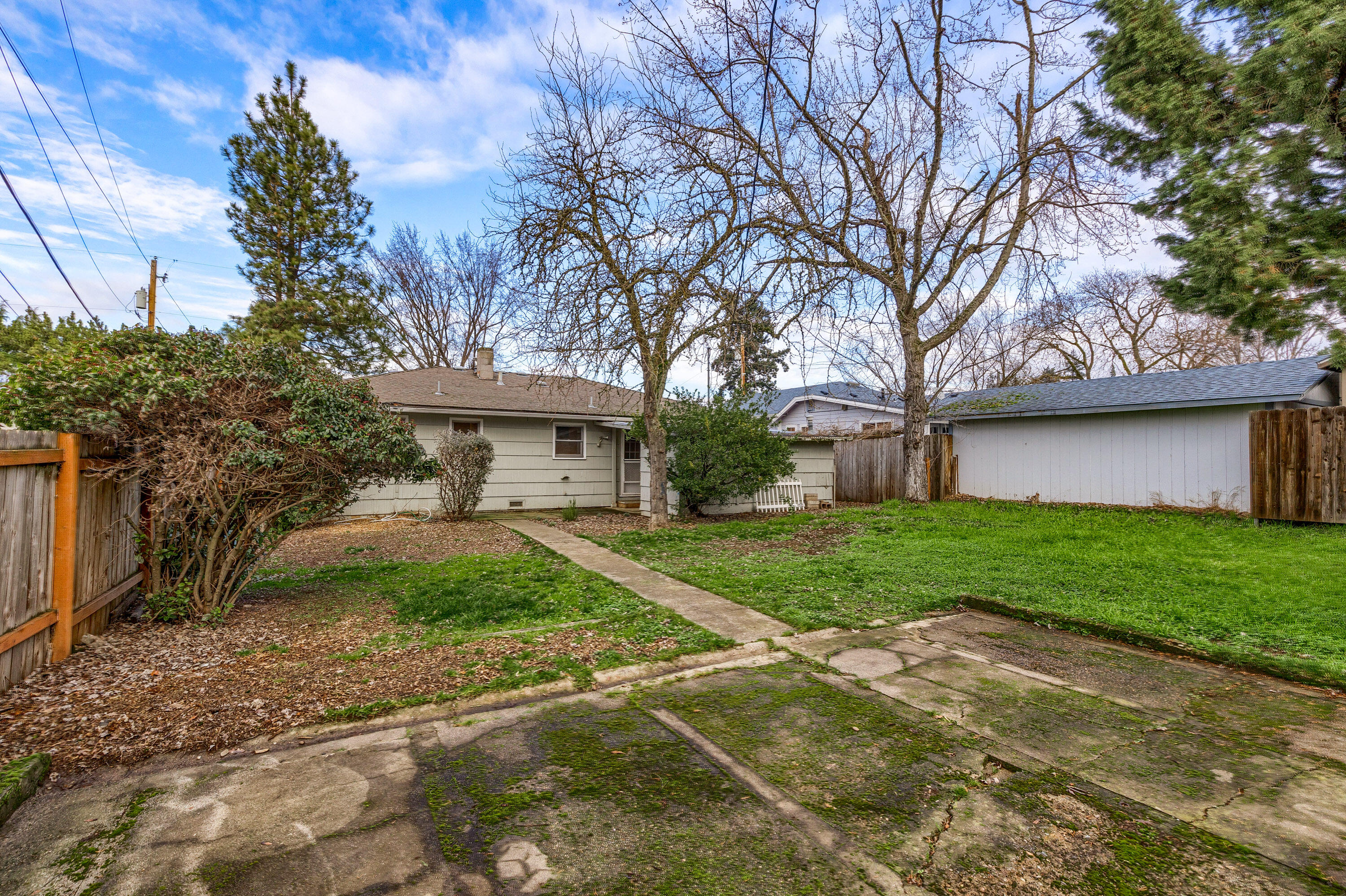 1484 Ridge Way Medford, OR 97504 - Photo 28 of 29 RW(28)