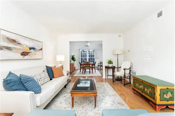 $325,000 | 7 Scotland Place Northwest, Atlanta, GA 30318