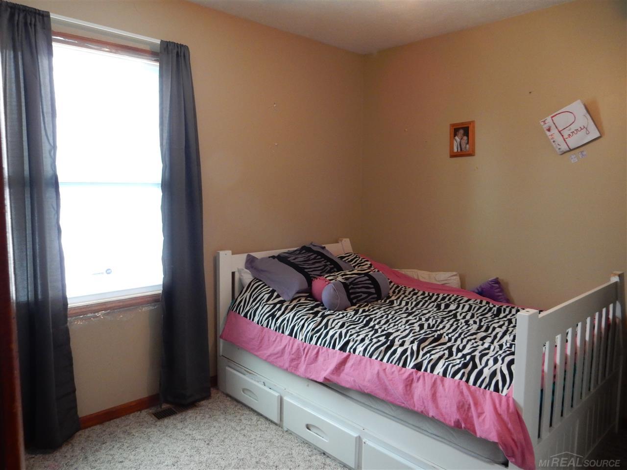 4112 Church Perry, MI 48872 - Photo 27 of 39 31277651-26.JPG