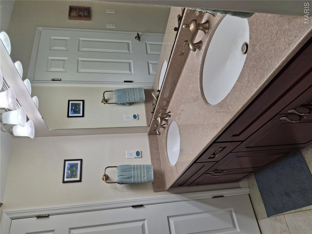 223 Country Club View Edwardsville, IL 62025 - Photo 16 of 23