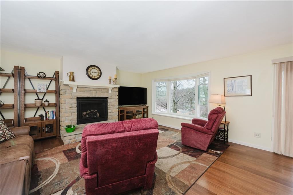 1735 West Pointe Circle Indiana, PA 15701 - Photo 9 of 49