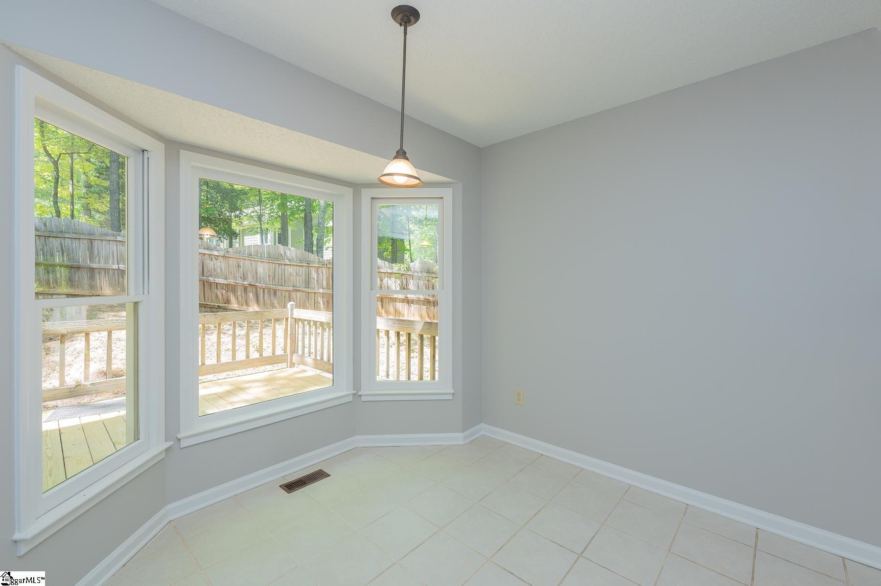 10 Fox Ridge Way Taylors, SC 29687 - Photo 17 of 38 Gallery Image 17