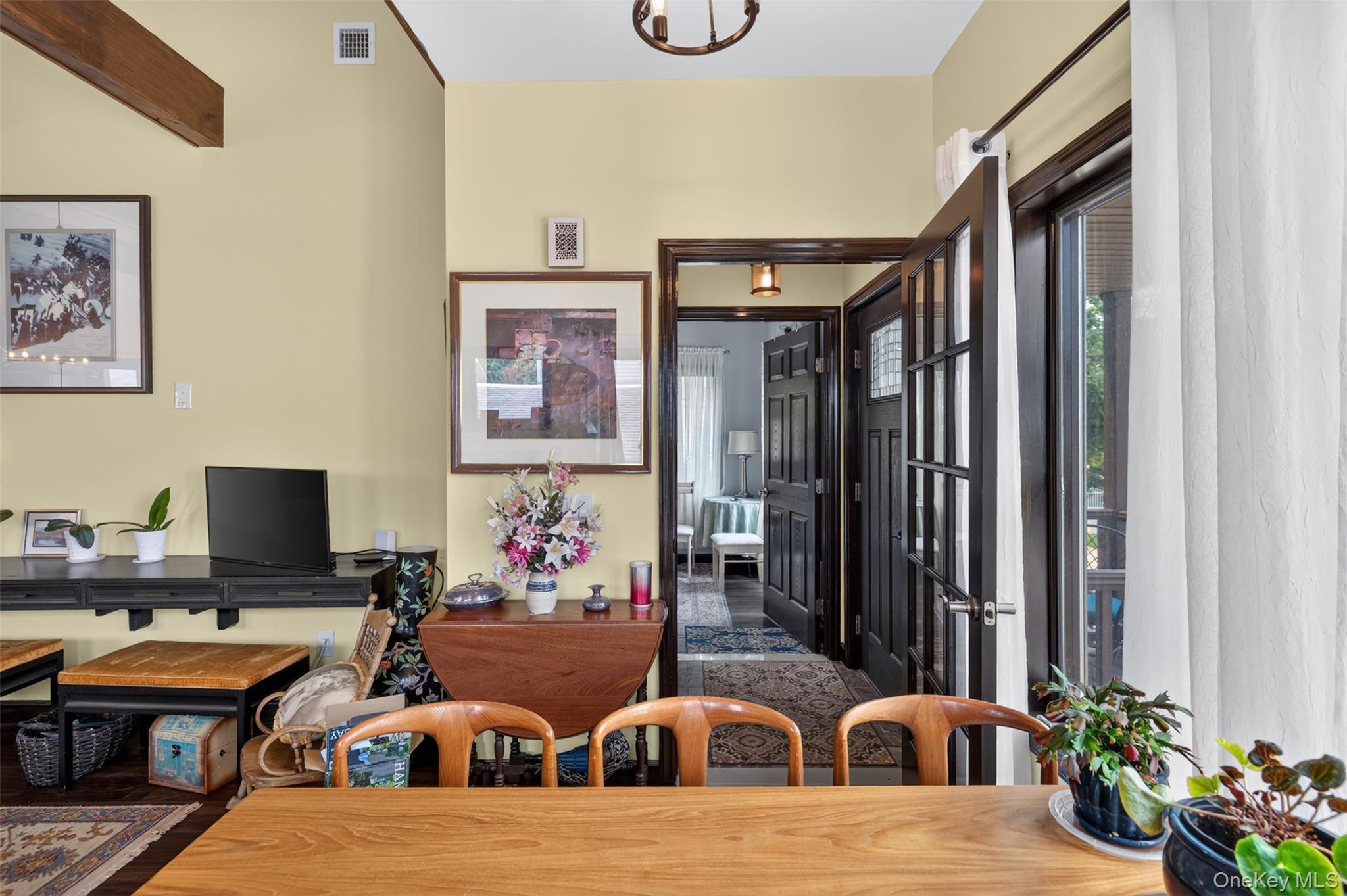 6 Howard Road Bayville, NY 11709 - Photo 13 of 43