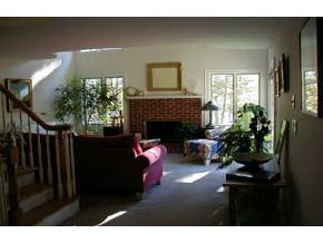 27 Hickory Lane, Unit 27 Windham, NH 03087 - Photo 3 of 9 Gallery Image 3