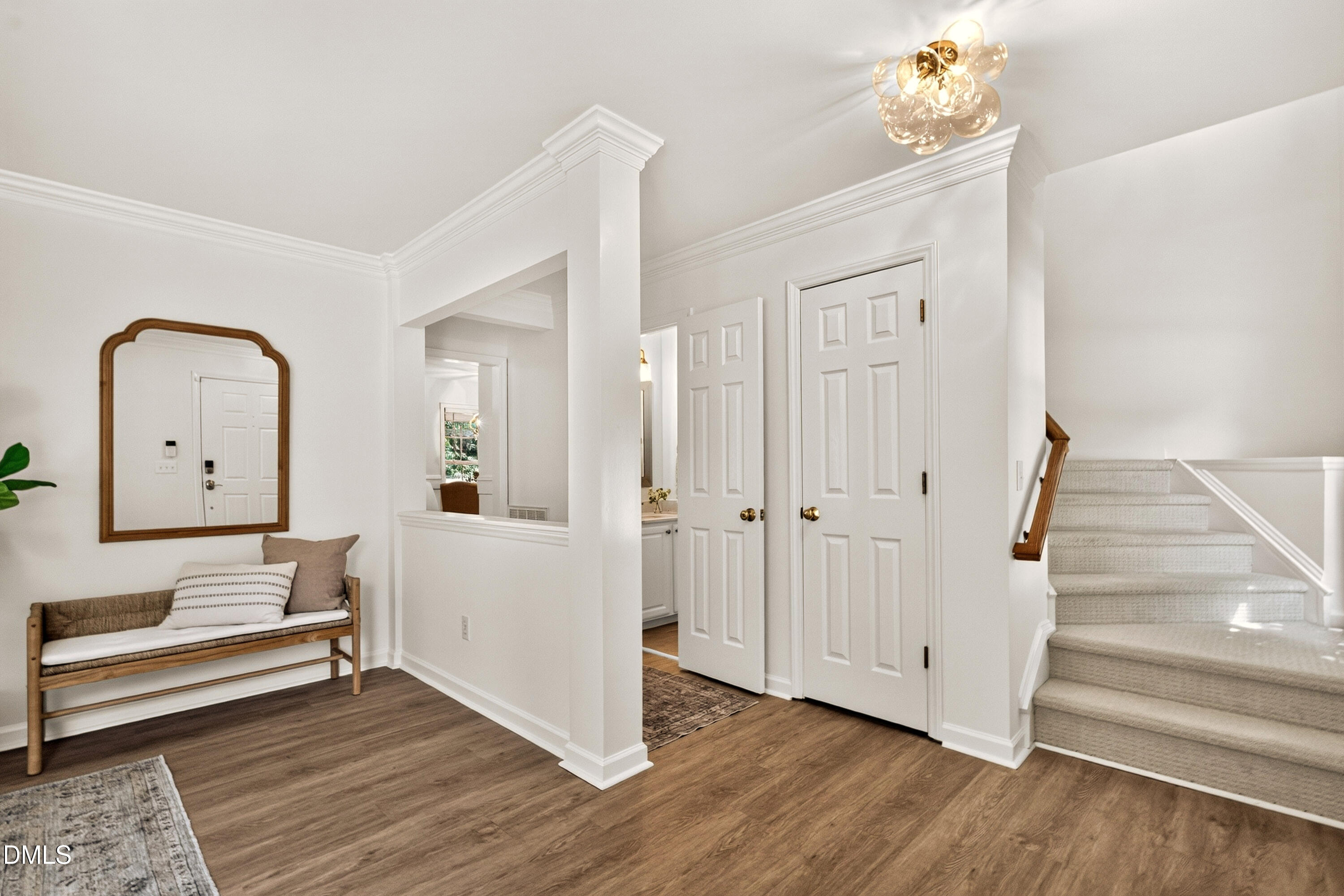 8519 Guerro Court Raleigh, NC 27613 - Photo 4 of 39 Foyer