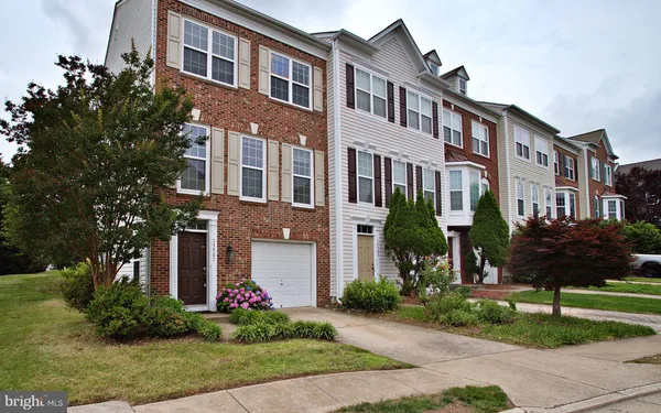 $3,100 | 13501 Stargazer Terrace, Centreville, VA 20120