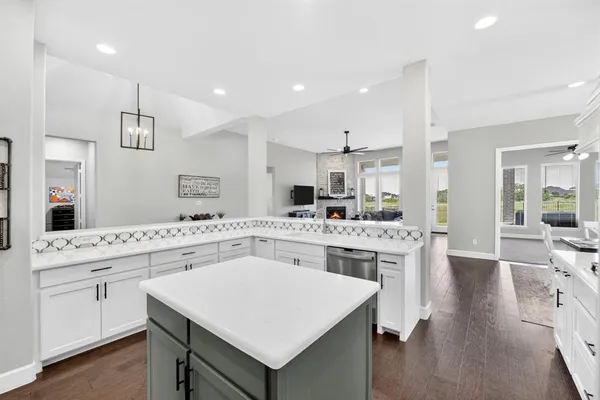 $840,000 | 11424 Antler Rdg Way, Argyle, TX 76226