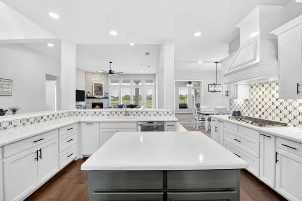 $840,000 | 11424 Antler Rdg Way, Argyle, TX 76226