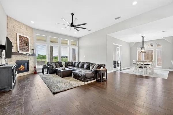 $840,000 | 11424 Antler Rdg Way, Argyle, TX 76226