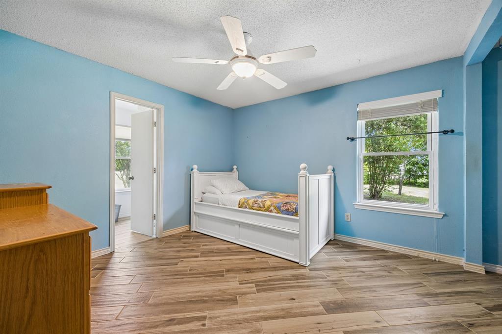 1300 Rock Ridge Road Lucas, TX 75002 - Photo 16 of 27