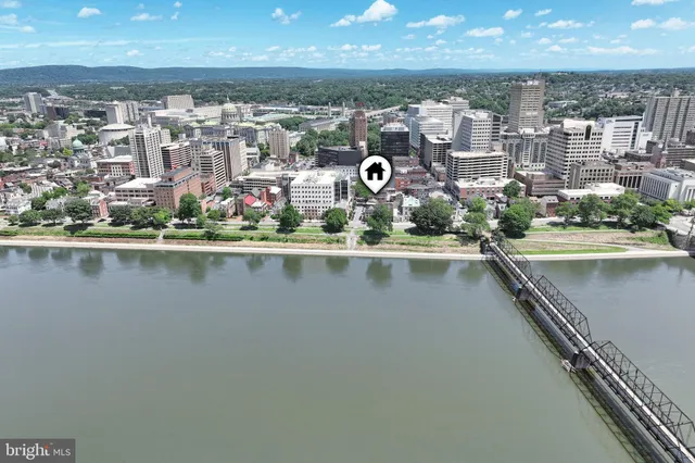 $489,900 | 115 Locust Street, Harrisburg, PA 17101