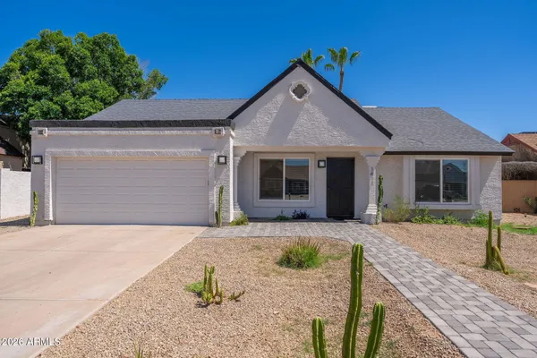 $695,000 | 1411 East Dava Drive, Tempe, AZ 85283