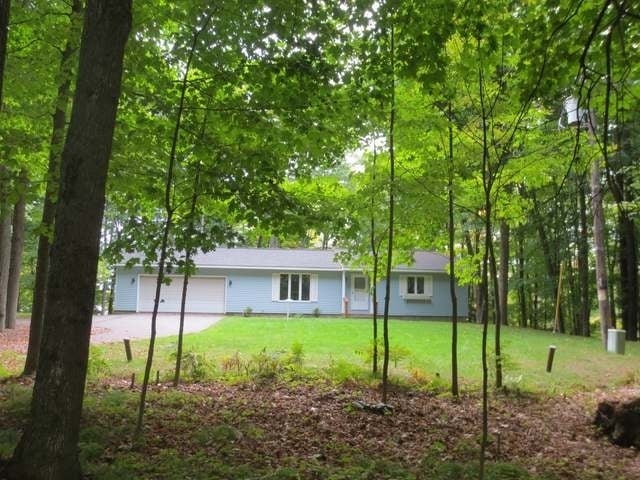 4181 Circle Drive Rhinelander, WI 54501 - Photo 10 of 19 Gallery Image 10