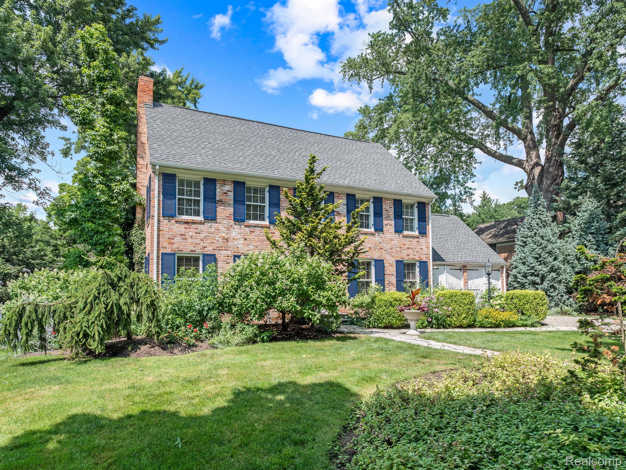 619 Rivenoak Street Birmingham, MI 48009 - Photo 29 of 30 Gallery Image 29