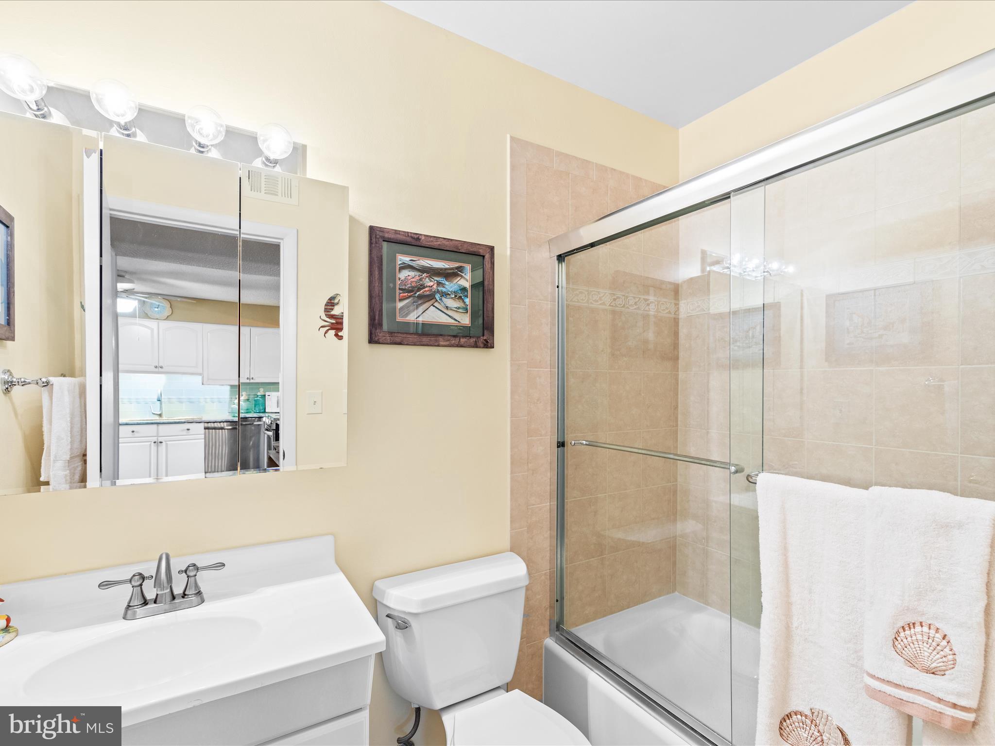 9201 Rusty Anchor Road, Unit B3 Ocean City, MD 21842 - Photo 18 of 35 Gallery Image 18