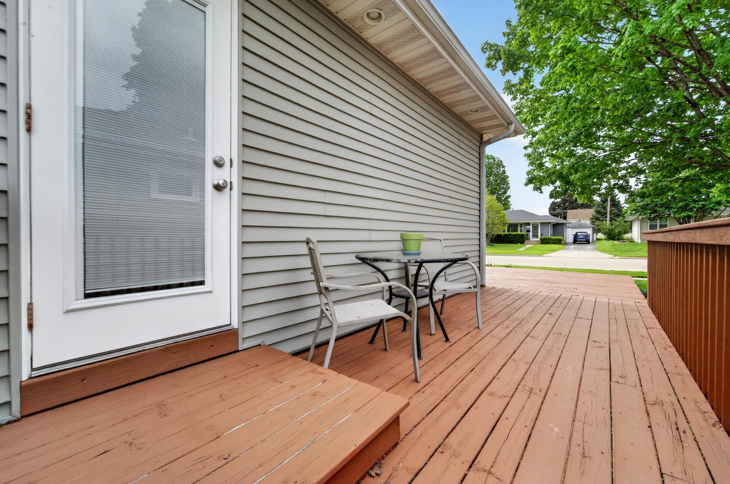 203 Fairview Court Waunakee, WI 53597 - Photo 18 of 22
