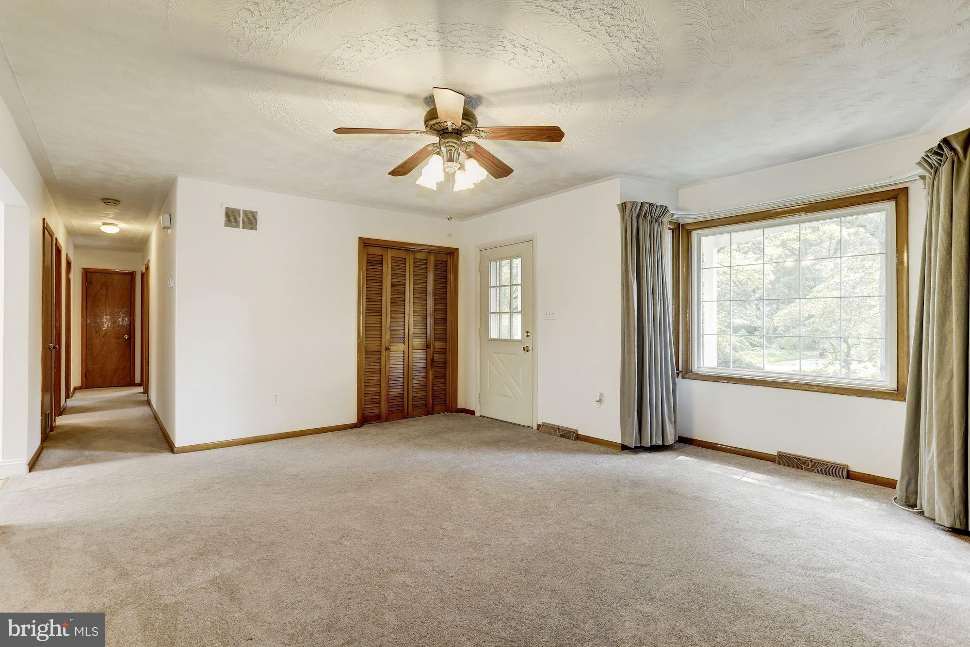 7855 Spruce Hill Road Severn, MD 21144 - Photo 2 of 26 Family Room