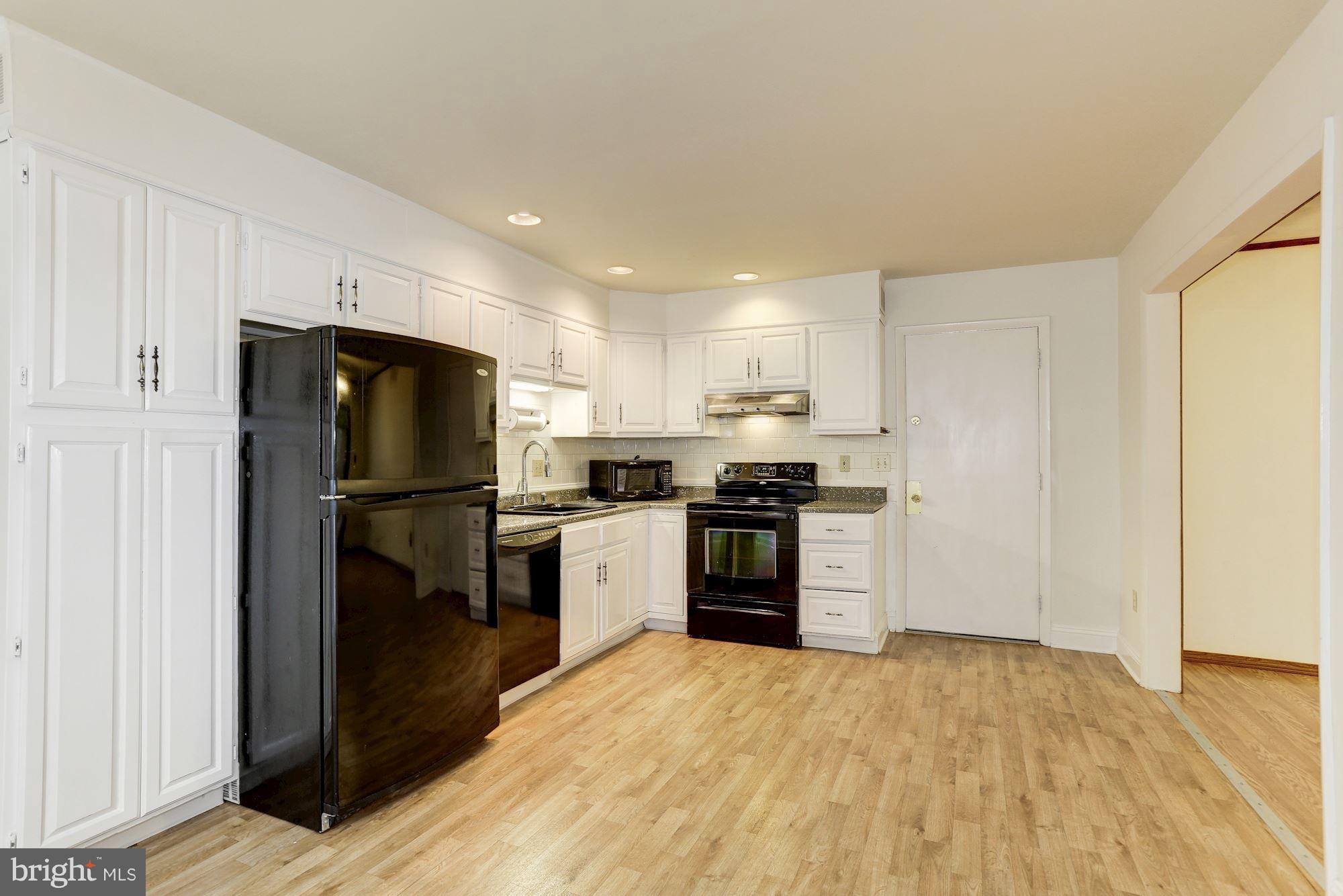7855 Spruce Hill Road Severn, MD 21144 - Photo 6 of 26 Kitchen