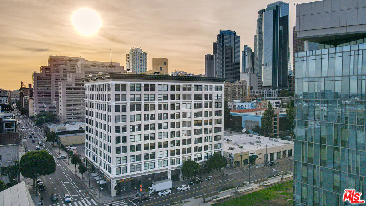 108 West 2nd Street, Unit 309 Los Angeles, CA 90012 - Photo 20 of 24