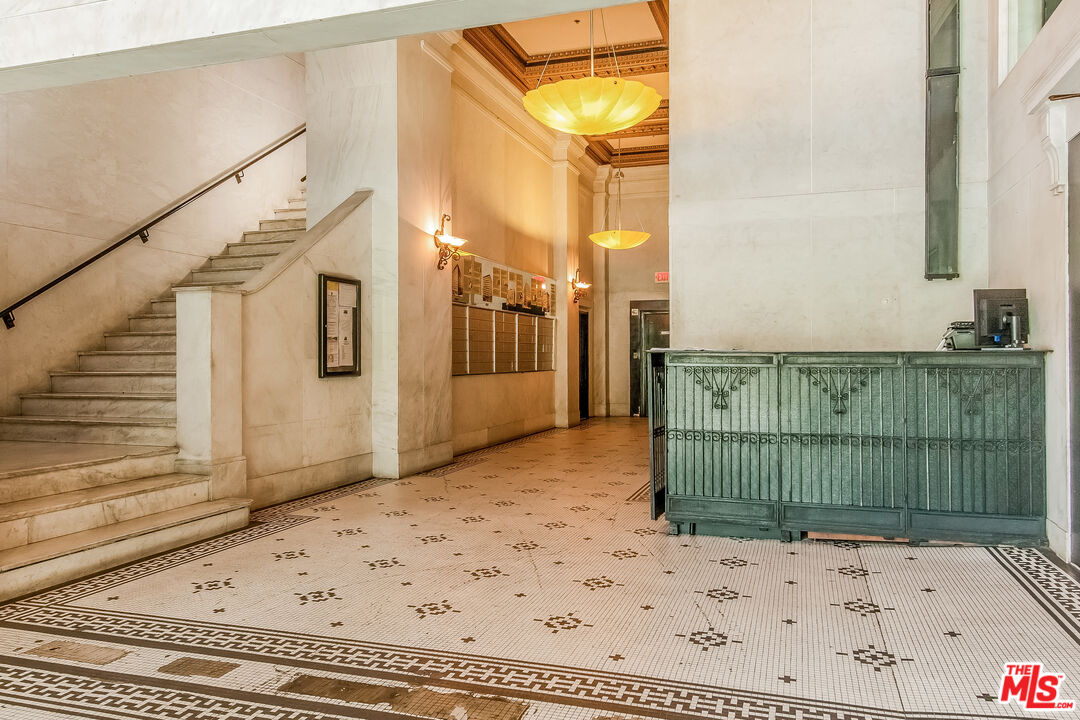 108 West 2nd Street, Unit 309 Los Angeles, CA 90012 - Photo 23 of 24