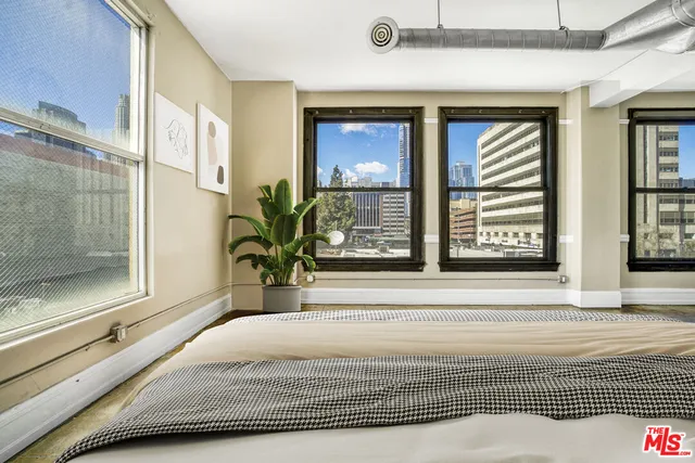 $485,000 | 108 West 2nd Street, Unit 309, Los Angeles, CA 90012