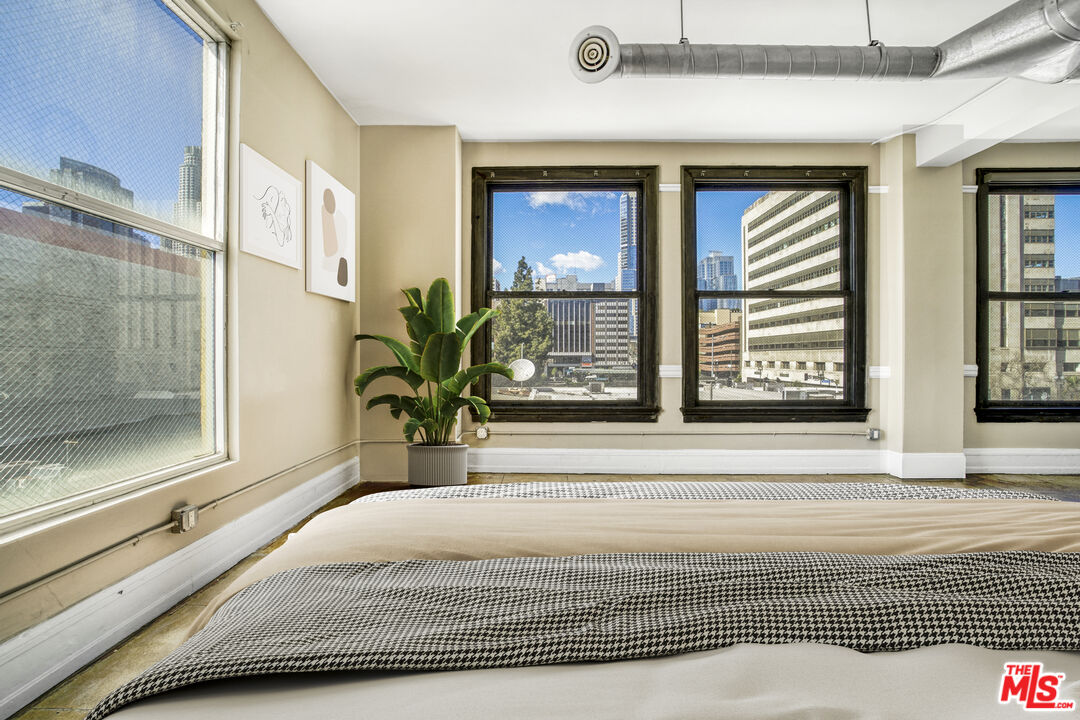 108 West 2nd Street, Unit 309 Los Angeles, CA 90012 - Photo 24 of 24