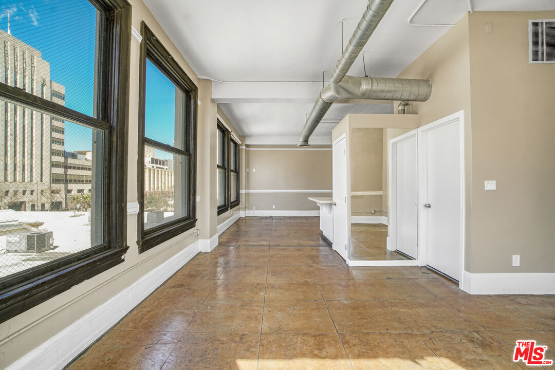 108 West 2nd Street, Unit 309 Los Angeles, CA 90012 - Photo 9 of 24