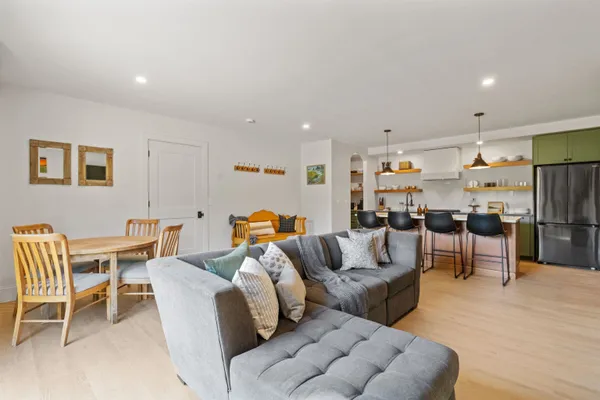 $3,000 | 70 Greystone Lane, Unit 2, Newbury, NH 03255