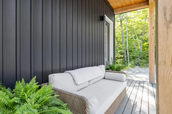 $3,000 | 70 Greystone Lane, Unit 2, Newbury, NH 03255